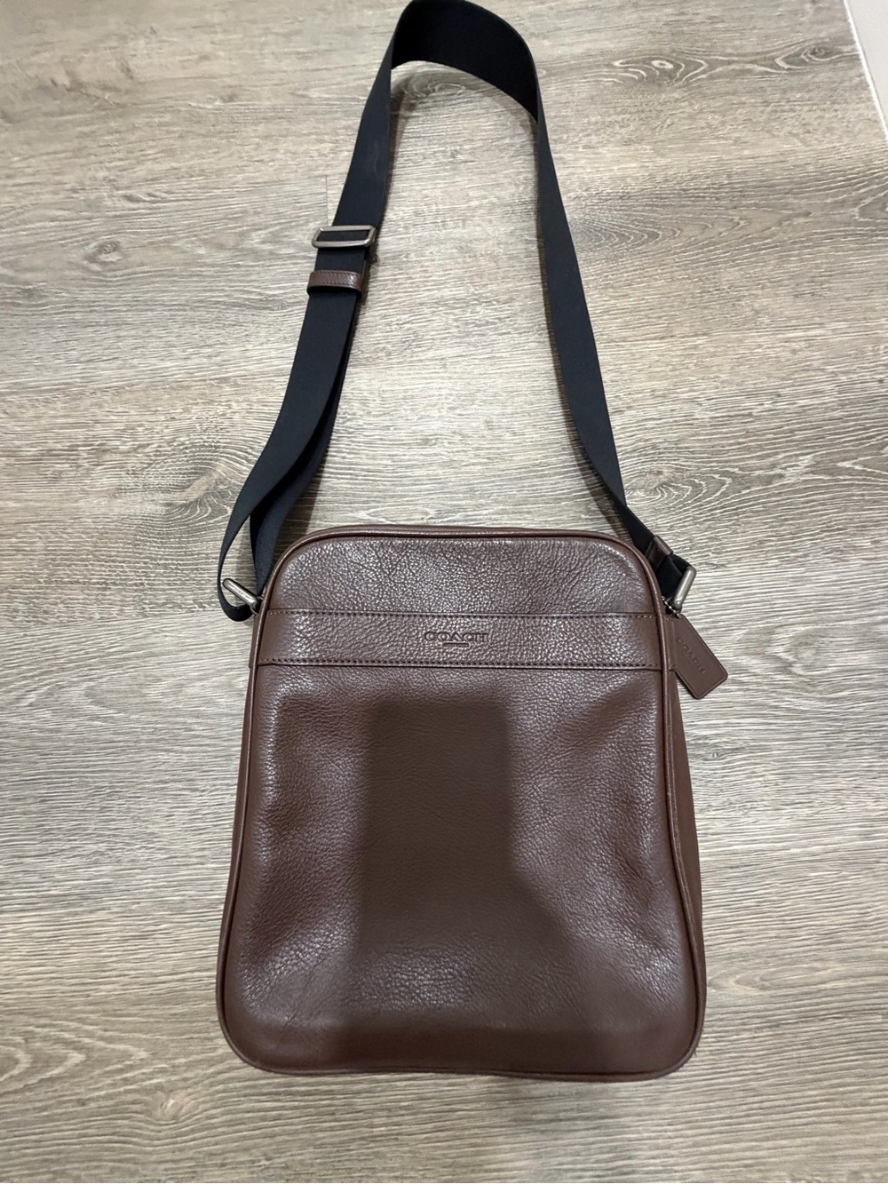 Vintage COACH Purse Crossbody Messenger Bag Dark Brown Leather